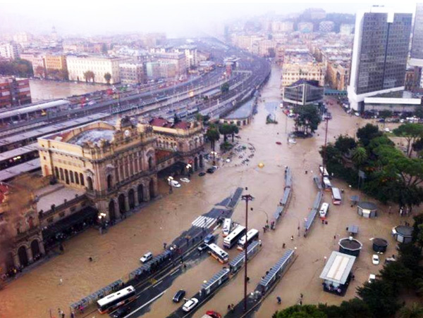 Descrizione: Descrizione: Descrizione: Descrizione: Descrizione: Descrizione: Descrizione: Descrizione: Descrizione: Descrizione: Descrizione: Descrizione: Descrizione: Descrizione: Descrizione: D:\backup disco E\03_II_SESTANTE_SITO\METEO\genova\06 brignole.jpg